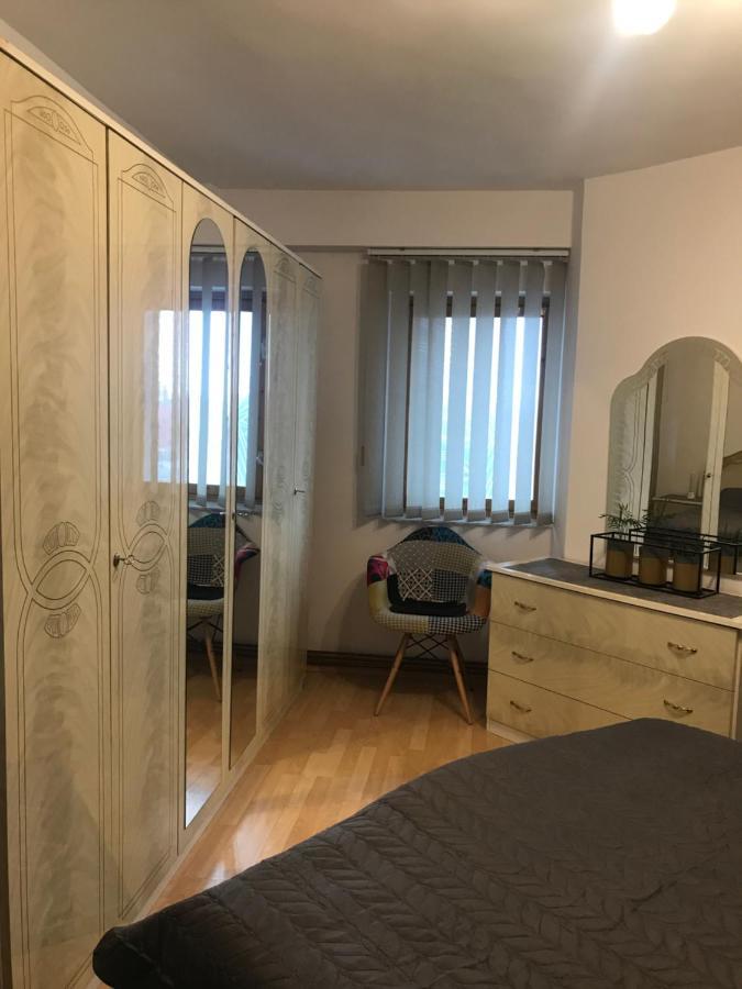 Danielle Apartament Iasi Esterno foto